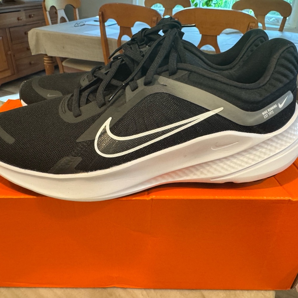 Nike Men’s Quest 5 Running Shoes